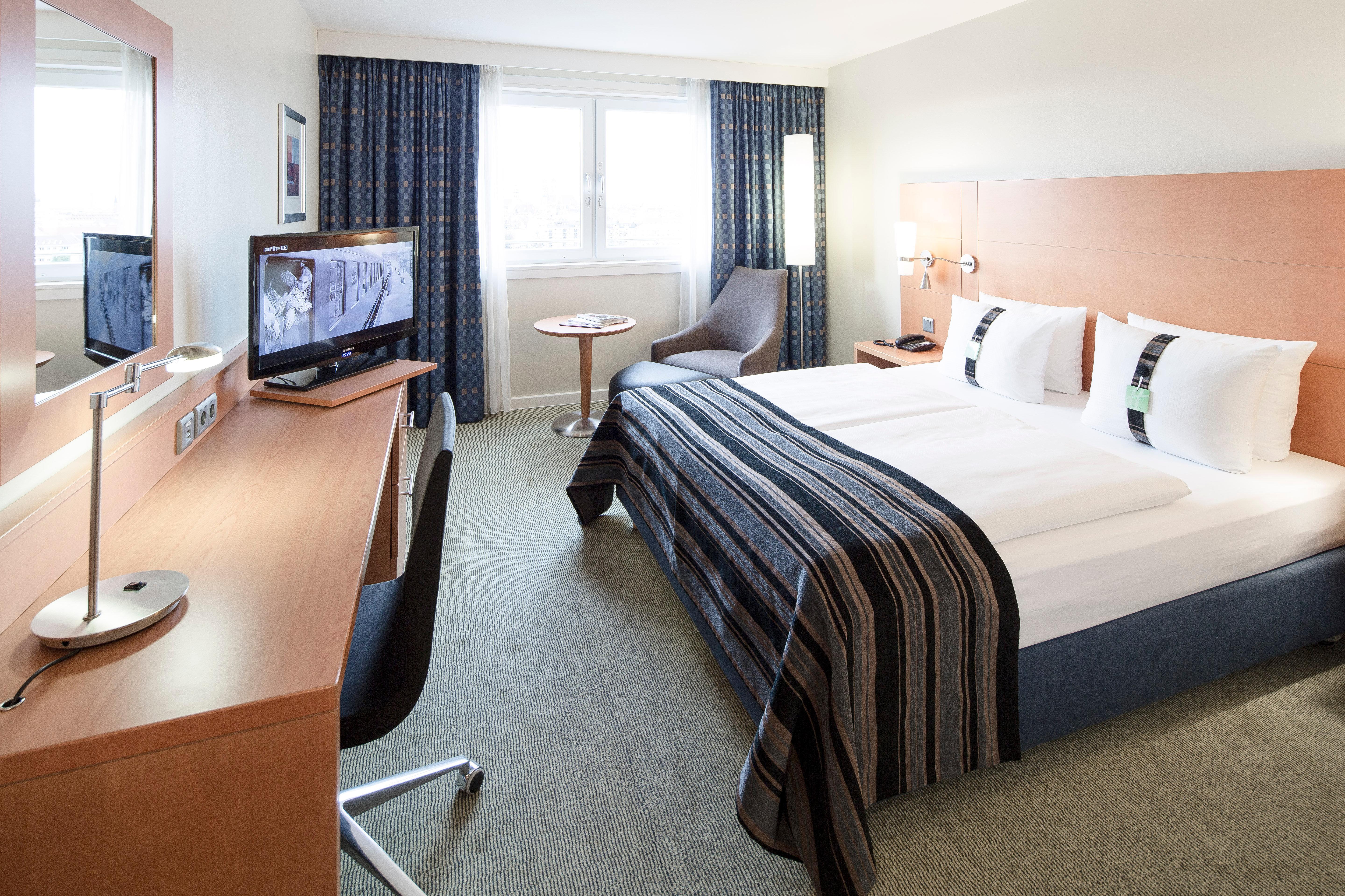 Holiday Inn Munich City Centre By Ihg Buitenkant foto
